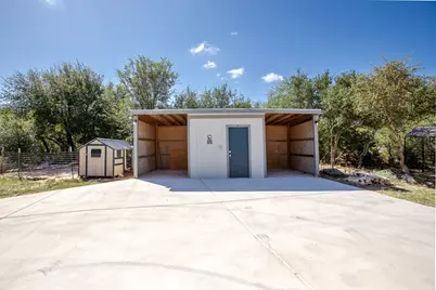 185 Valley Sierra Lane, Driftwood, TX 78619 - Photo 30