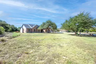 185 Valley Sierra Ln, Driftwood, TX 78619 - Photo 1