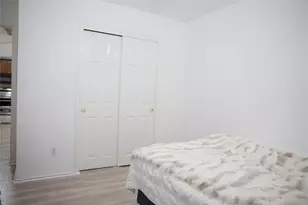 9305 Pioneer Forest Dr, Austin, TX 78744 - Photo 12