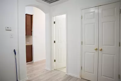 9305 Pioneer Forest Drive, Austin, TX 78744 - Photo 10