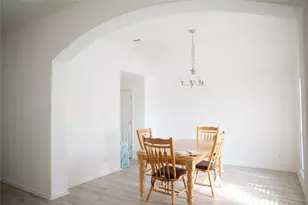 9305 Pioneer Forest Dr, Austin, TX 78744 - Photo 2