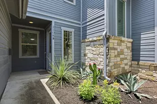 2208 Schriber St, Austin, TX 78704 - Photo 2