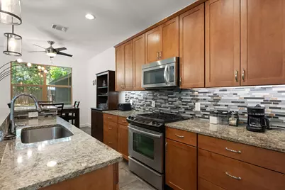 2208 Schriber Street #B, Austin, TX 78704 - Photo 10