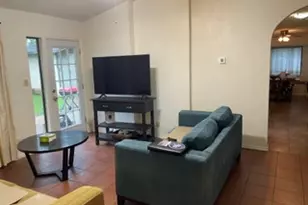 5263 Meadow Creek Dr, Austin, TX 78745 - Photo 6