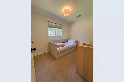 6908 Pondsdale Lane, Austin, TX 78724 - Photo 14