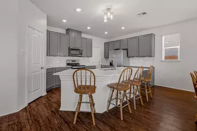 220 Saranac Drive, Elgin, TX 78621 - Photo 12