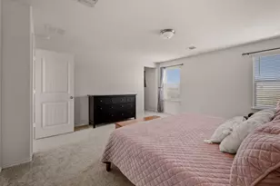 220 Saranac Dr, Elgin, TX 78621 - Photo 18