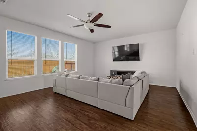 220 Saranac Drive, Elgin, TX 78621 - Photo 10