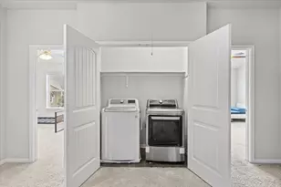 516 E Slaughter Ln, Austin, TX 78744 - Photo 28