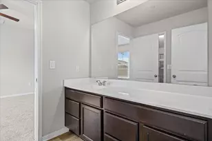 516 E Slaughter Ln, Austin, TX 78744 - Photo 36