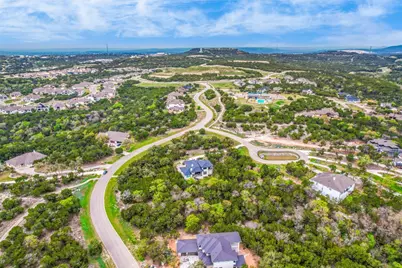 19208 Leisure Lane, Jonestown, TX 78645 - Photo 14