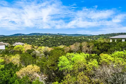 19208 Leisure Lane, Jonestown, TX 78645 - Photo 4