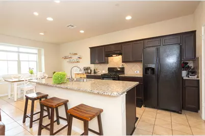 2880 Donnell Drive #2203, Round Rock, TX 78664 - Photo 2