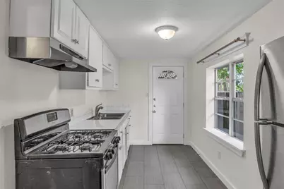 6409 Felix Avenue, Austin, TX 78741 - Photo 6