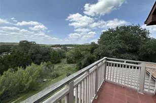 134 Clearwater Ct, Canyon Lake, TX 78133 - Photo 2
