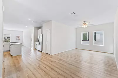 316 Lt Rusty Drive, Jarrell, TX 76537 - Photo 2