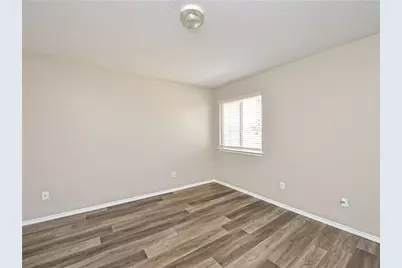 9212 Rowlands Sayle Road, Austin, TX 78744 - Photo 10