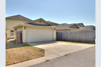 9212 Rowlands Sayle Road, Austin, TX 78744 - Photo 12