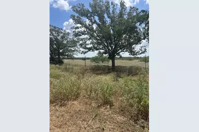 2238 Flash Circle, Luling, TX 78648 - Photo 10
