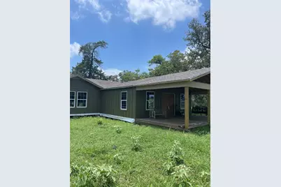 2238 Flash Circle, Luling, TX 78648 - Photo 1