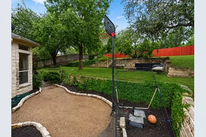 12113 Portobella Drive, Austin, TX 78732 - Photo 32