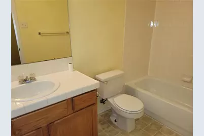 1501 Prather Street, Taylor, TX 76574 - Photo 4