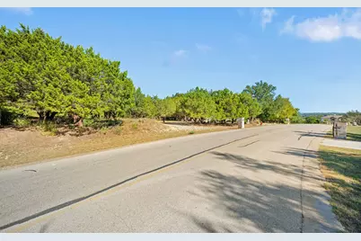 19043 Venture Drive, Point Venture, TX 78645 - Photo 12