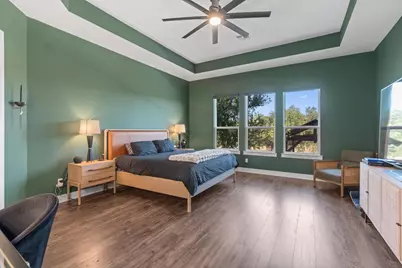 1008 Eagle Point Drive, Georgetown, TX 78628 - Photo 14