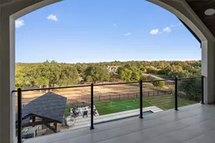 1008 Eagle Point Dr, Georgetown, TX 78628 - Photo 26