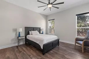 1008 Eagle Point Dr, Georgetown, TX 78628 - Photo 16