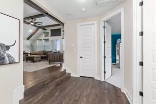 1008 Eagle Point Dr, Georgetown, TX 78628 - Photo 20