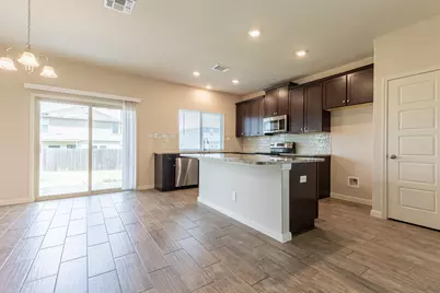 746 Farmers Dell Street, New Braunfels, TX 78130 - Photo 10