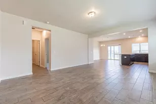 746 Farmers Dell St, New Braunfels, TX 78130 - Photo 6