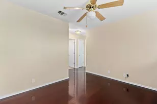 918 Estate Dr Dr, Hutto, TX 78634 - Photo 22