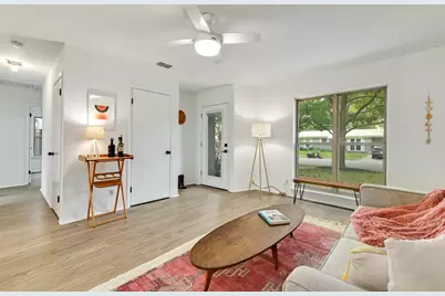 608 Amesbury Lane, Austin, TX 78752 - Photo 6