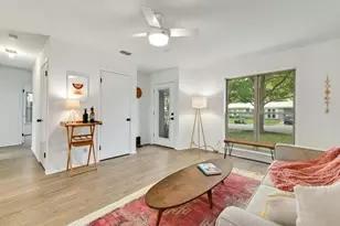 608 Amesbury Ln, Austin, TX 78752 - Photo 6