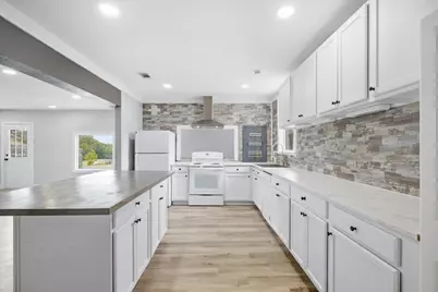 128 Skyview Terrace #B, Leander, TX 78641 - Photo 4