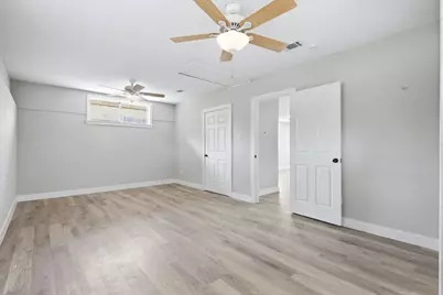 128 Skyview Terrace #B, Leander, TX 78641 - Photo 8