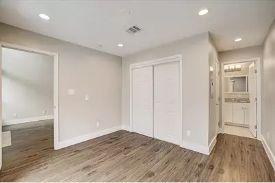 935 La Posada Drive #222, Austin, TX 78752 - Photo 10
