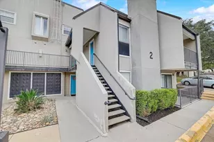 935 La Posada Dr, Austin, TX 78752 - Photo 34