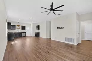 12713 Robert Taft St, Manor, TX 78653 - Photo 8