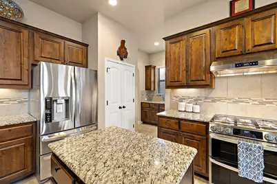 523 Walsh Hill Trail, Cedar Park, TX 78613 - Photo 10