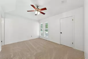 1010 Serenada Dr, Georgetown, TX 78628 - Photo 22