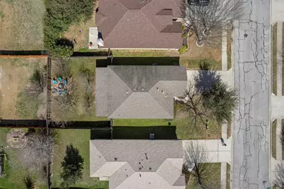 214 Pentire Way, Hutto, TX 78634 - Photo 30