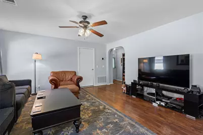 214 Pentire Way, Hutto, TX 78634 - Photo 4