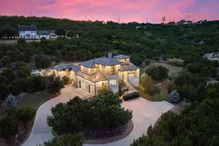 4746 R O Dr, Spicewood, TX 78669 - Photo 2