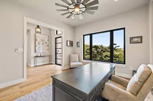 4746 R O Dr, Spicewood, TX 78669 - Photo 10