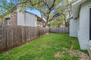 4413 Whispering Valley Dr, Austin, TX 78727 - Photo 16