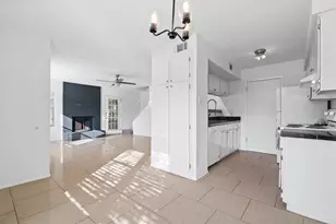 4413 Whispering Valley Dr, Austin, TX 78727 - Photo 14