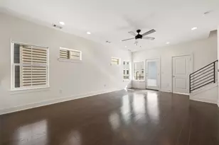 1008 Muse Ln, Austin, TX 78702 - Photo 24